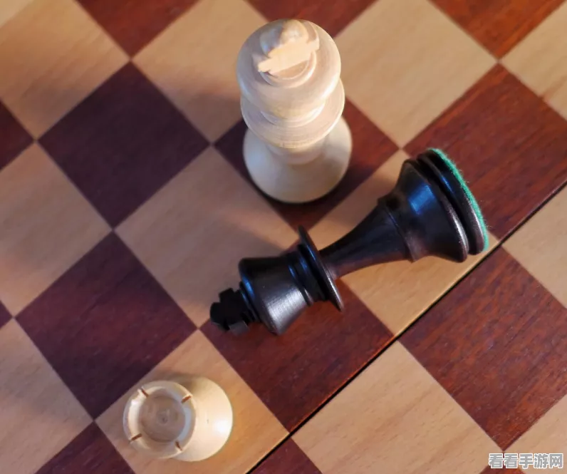 多多自走棋安卓新版火爆登场，策略竞技赛再掀高潮，详解全新玩法与赛事细节