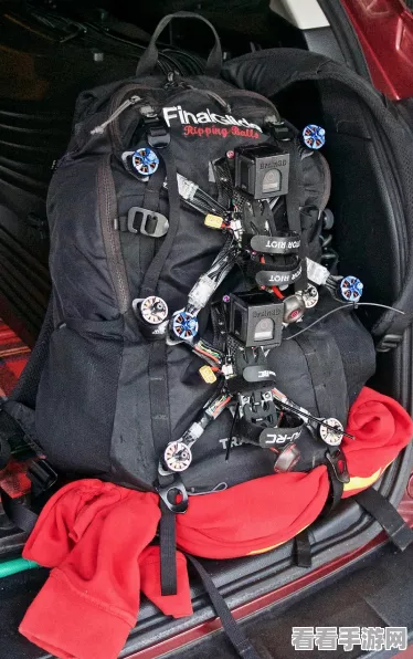 背包怪兽奔跑BackpackMonstersRunapp下载安装_非常好玩又有意思的趣味休闲跑酷闯关游戏