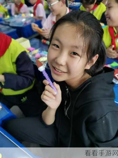 错一题下面查一支笔啊哈:“探索学习新方式:一支笔的多重用途与创意”