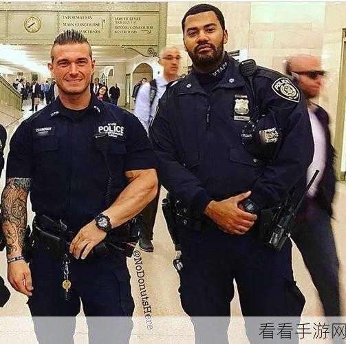 警察睾丸被注入高能缩小剂：警察意外遭遇高能缩小剂，睾丸瞬间变形引发轩然大波