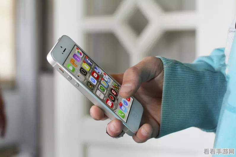 和平精英iPhone11抽奖全攻略，掌握技巧，赢取高端手机不是梦！